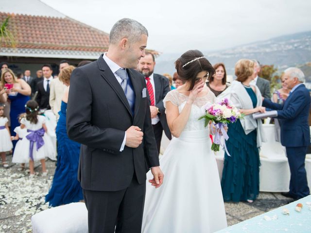 La boda de Royer y Bárbara en Puerto De La Cruz, Santa Cruz de Tenerife 19
