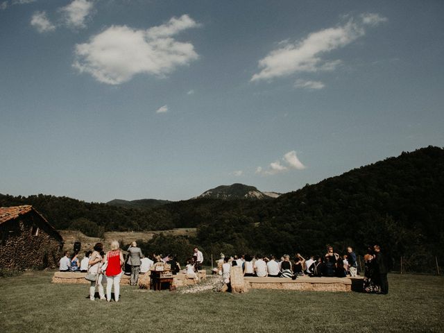 La boda de Alex y Nuria en Sant Andreu De La Vola, Barcelona 26