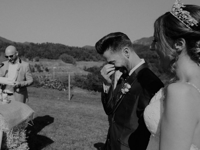 La boda de Alex y Nuria en Sant Andreu De La Vola, Barcelona 32