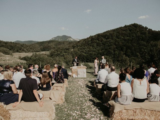 La boda de Alex y Nuria en Sant Andreu De La Vola, Barcelona 33