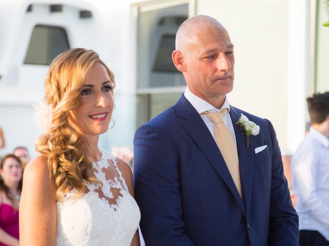 La boda de Antonio y Mónica en Marbella, Málaga 14