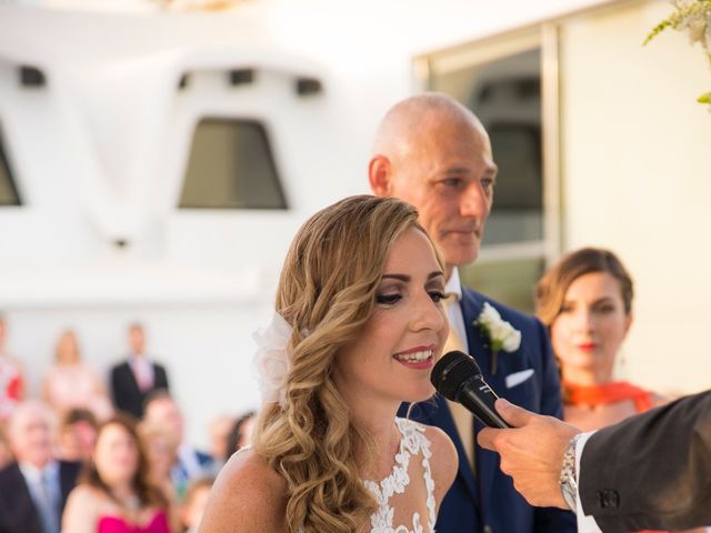 La boda de Antonio y Mónica en Marbella, Málaga 19