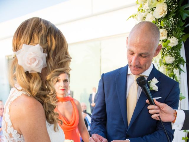 La boda de Antonio y Mónica en Marbella, Málaga 22