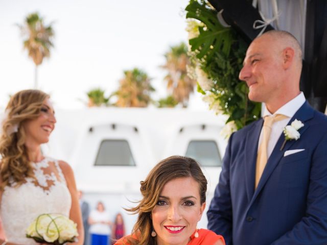 La boda de Antonio y Mónica en Marbella, Málaga 35