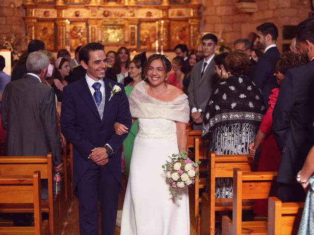 La boda de Diego y Patricia en Aleson, La Rioja 18
