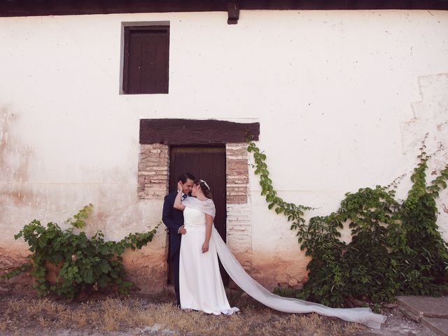 La boda de Diego y Patricia en Aleson, La Rioja 25