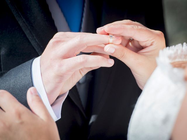 La boda de Fernando y Yolanda en Ferrol, A Coruña 41