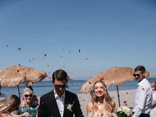 La boda de Luke y Olga en La Manga Del Mar Menor, Murcia 35