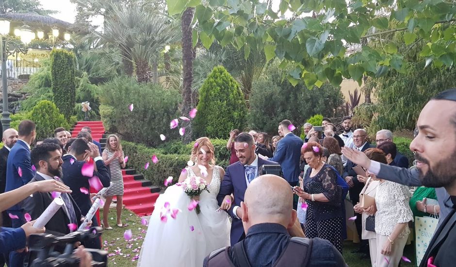 La boda de Carlos  y Elena en Galapagar, Madrid