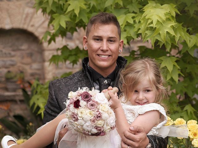 La boda de Cristina  y Juanmi en Girona, Girona 5