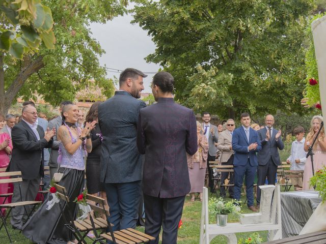 La boda de Rubén y Pedro en Hoyuelos, Segovia 32