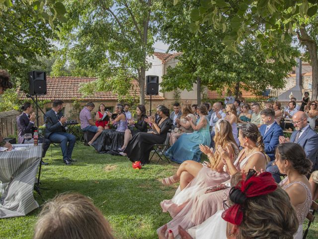 La boda de Rubén y Pedro en Hoyuelos, Segovia 66