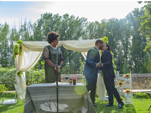 La boda de Rubén y Pedro en Hoyuelos, Segovia 103