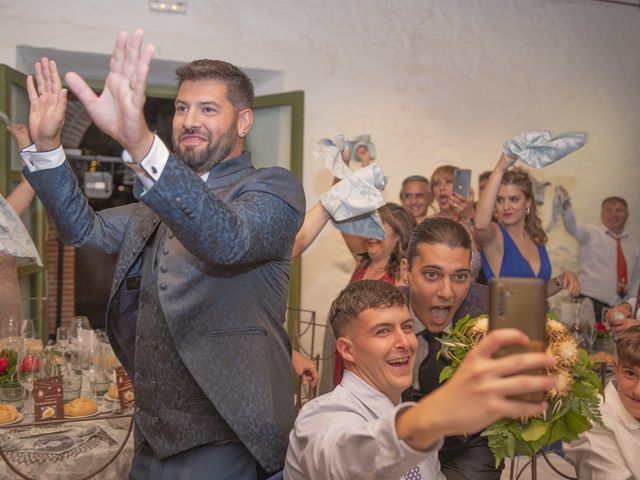 La boda de Rubén y Pedro en Hoyuelos, Segovia 209