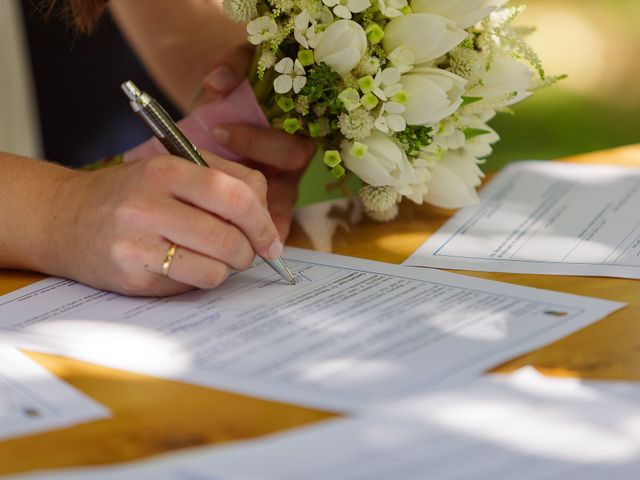 La boda de Adrián y Raquel en Redondela, Pontevedra 26