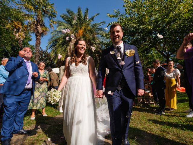 La boda de Adrián y Raquel en Redondela, Pontevedra 28