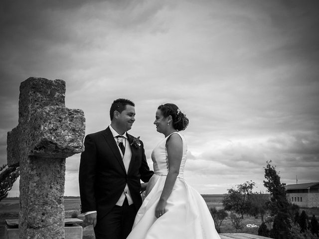 La boda de Pablo y Marta en Valoria La Buena, Valladolid 22