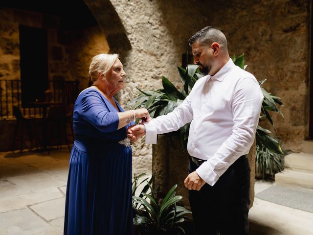 La boda de Agus y Isa en La Pobla De Claramunt, Barcelona 32