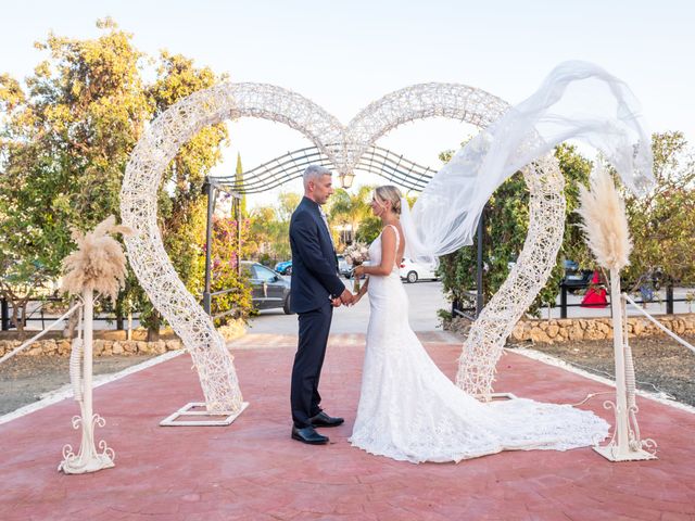 La boda de Gonzalo y Sandra en Alora, Málaga 26