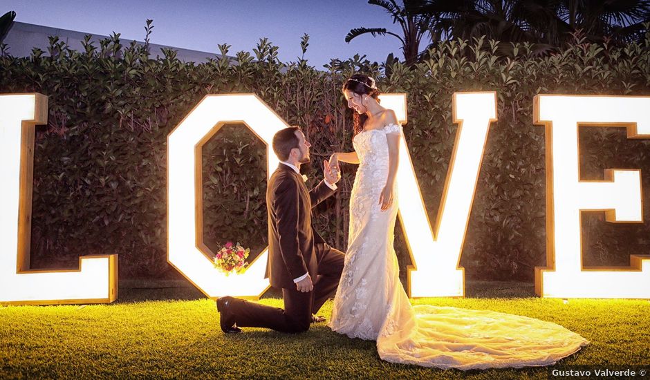 La boda de Álvaro y Tamara en Viñuela, Málaga