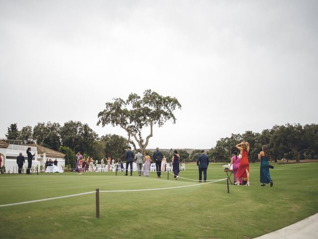 La boda de Beatriz y Daniel en San Roque, Cádiz 32