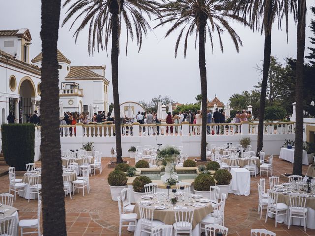 La boda de Beatriz y Daniel en San Roque, Cádiz 71