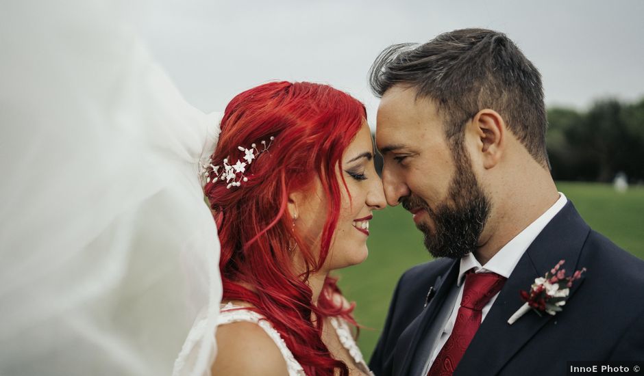 La boda de Beatriz y Daniel en San Roque, Cádiz