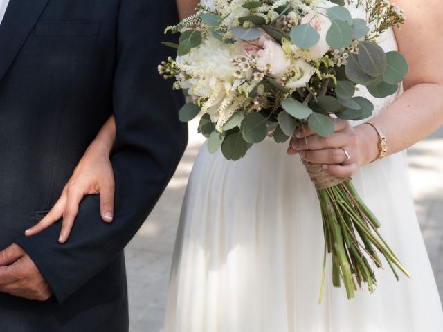 La boda de Pablo y Cristina en Esplugues De Llobregat, Barcelona 36