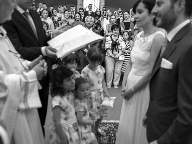 La boda de Pablo y Cristina en Esplugues De Llobregat, Barcelona 44