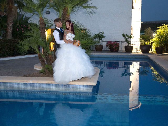 La boda de David y Mar en Chiva, Valencia 79