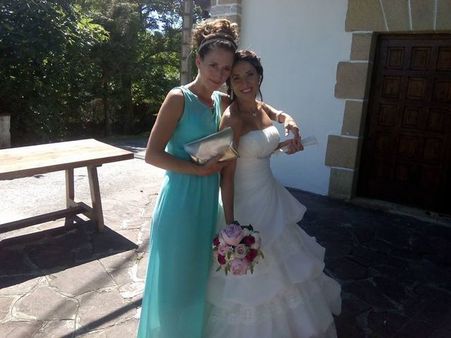 La boda de Julen y Naroa  en Hondarribia, Guipúzcoa 5