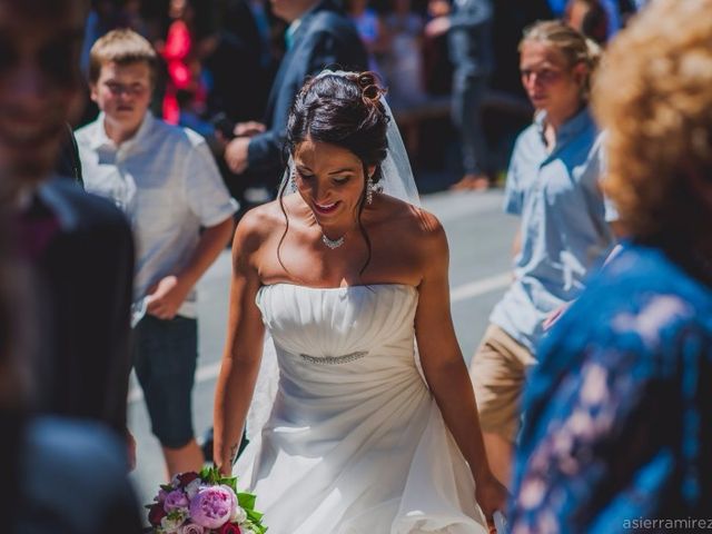 La boda de Julen y Naroa  en Hondarribia, Guipúzcoa 23