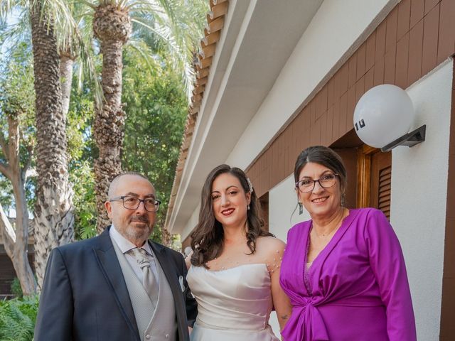 La boda de Tamara y Santiago en Elx/elche, Alicante 185