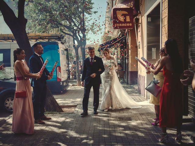 La boda de Cesar y Paula en Valencia, Valencia 83