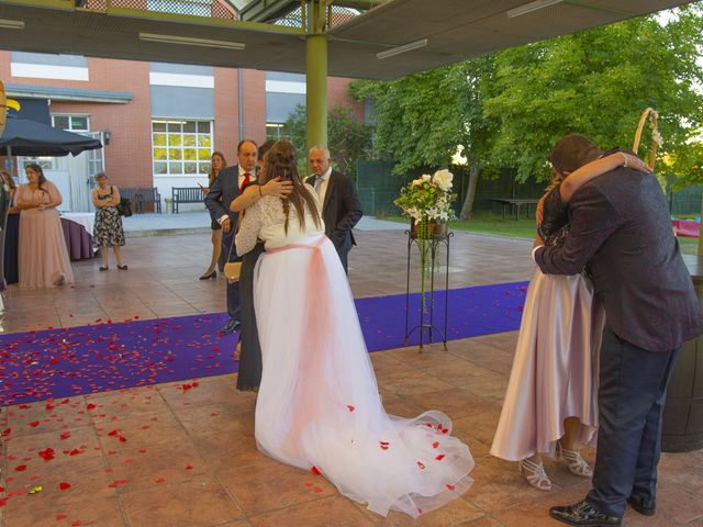 La boda de Miguel y Sandra en Valladolid, Valladolid 95