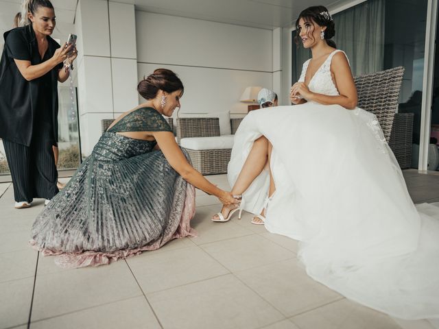 La boda de Leticia y Carlos en El Puerto De Santa Maria, Cádiz 22