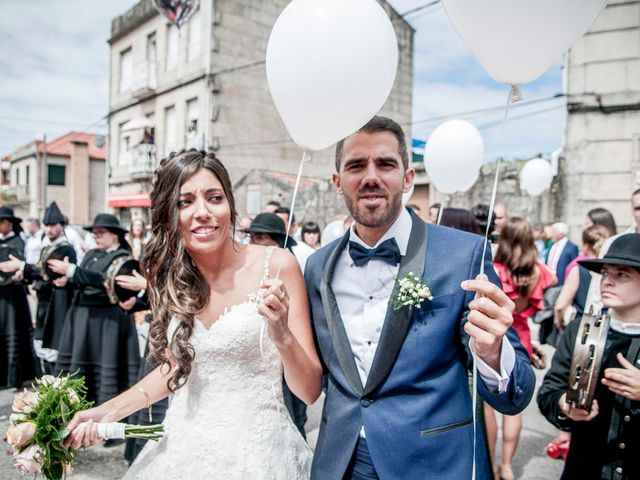 La boda de Manuel  y Alexia en Vigo, Pontevedra 13
