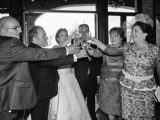 La boda de Carlos y Isabel en Brozas, Cáceres 44