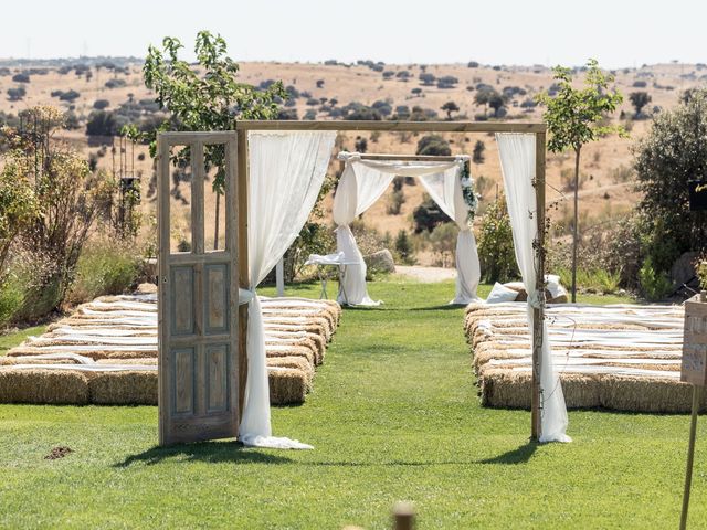 La boda de Pedro y Esther en San Agustin De Guadalix, Madrid 4