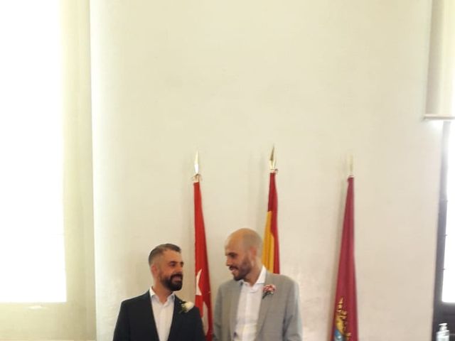 La boda de Roberto  y Oscar en Madrid, Madrid 5