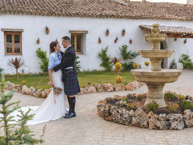 La boda de Marc y Estibaliz en Buñol, Valencia 17