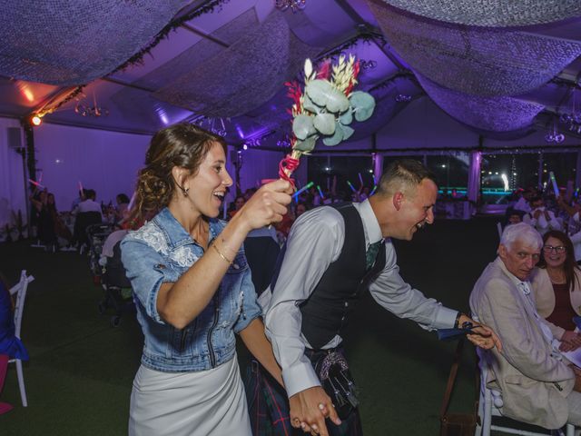 La boda de Marc y Estibaliz en Buñol, Valencia 21