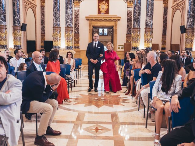 La boda de Ander y Lara en Donostia-San Sebastián, Guipúzcoa 2