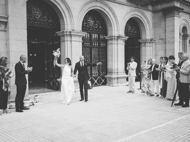 La boda de Ander y Lara en Donostia-San Sebastián, Guipúzcoa 16
