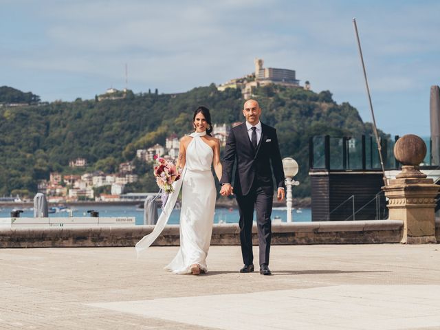 La boda de Ander y Lara en Donostia-San Sebastián, Guipúzcoa 19