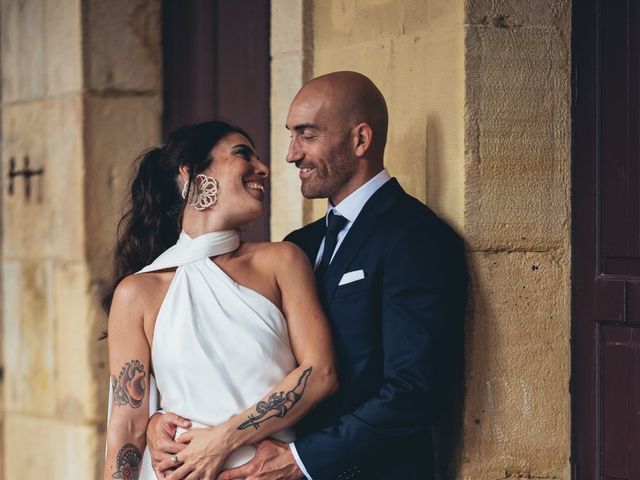 La boda de Ander y Lara en Donostia-San Sebastián, Guipúzcoa 40