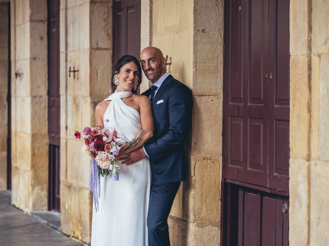 La boda de Ander y Lara en Donostia-San Sebastián, Guipúzcoa 42