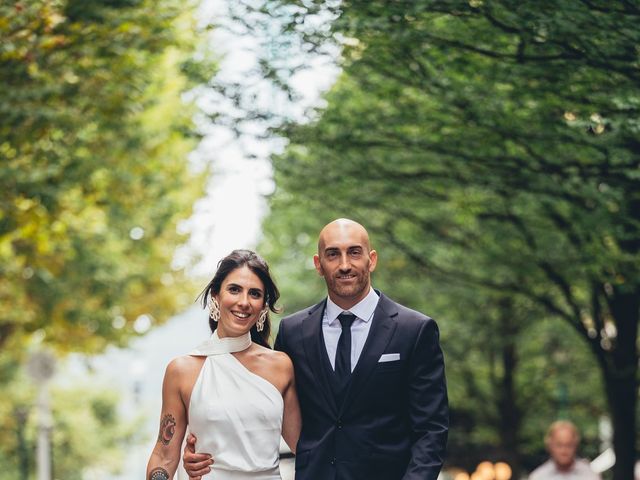 La boda de Ander y Lara en Donostia-San Sebastián, Guipúzcoa 47