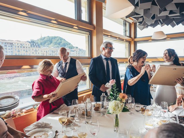 La boda de Ander y Lara en Donostia-San Sebastián, Guipúzcoa 70