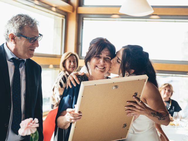 La boda de Ander y Lara en Donostia-San Sebastián, Guipúzcoa 71